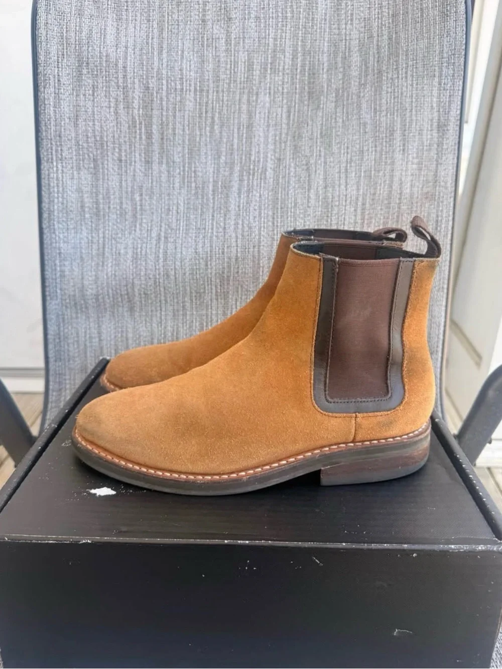 Thursday Boot Company Honey Suede Chukka Boots - Tan Brown